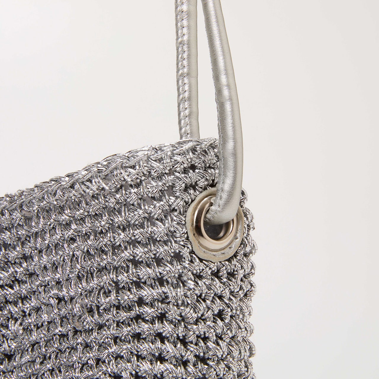 【TREASURE TOPKAPI】メタルコード フリル ショルダーバッグ シャンパン FREE