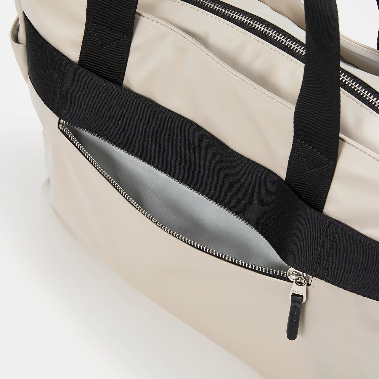【Breath TOPKAPI】Train 防水ポリエステル ビッグ トートバッグ / 8ポケット/ キャリー対応 ライトベージュ FREE