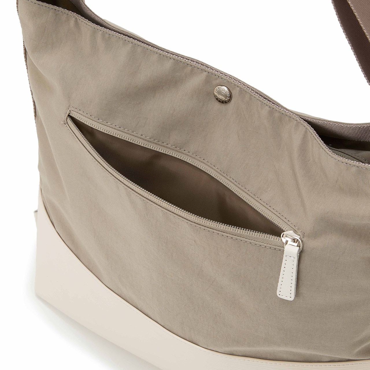 【Breath TOPKAPI】RIPPLE リプル リンクル ナイロン A4 ショルダーバッグ グレージュ FREE