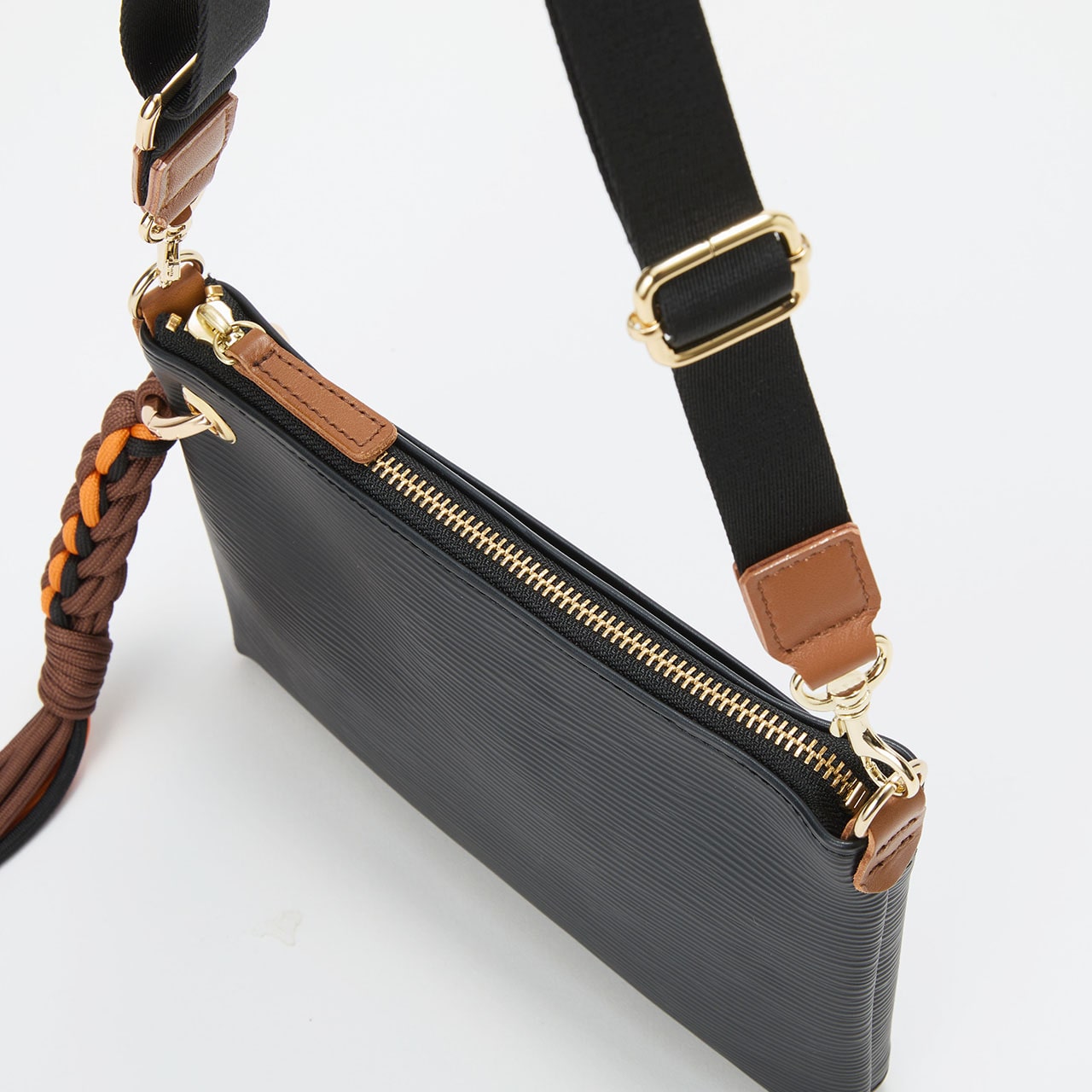 RIPPLE リプル コードチャーム付き ミニ ショルダーバッグ ブラック FREE