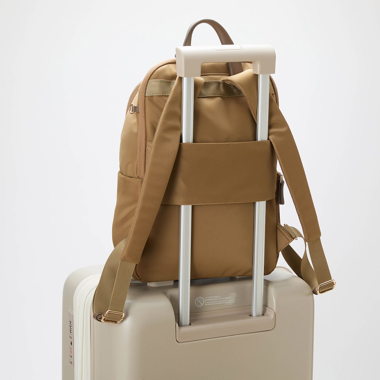 【Breath TOPKAPI】ナイロン 多機能リュック / 撥水 / PC対応 キャメル FREE