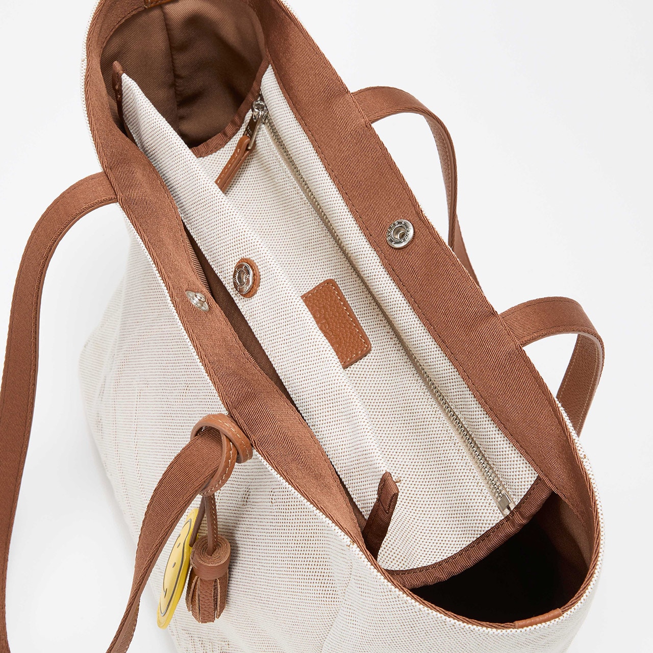 【Breath TOPKAPI】SMILE COLLECTION エンボス スマイル ビッグ トートバッグ /スマイルチャーム付き ベージュ FREE