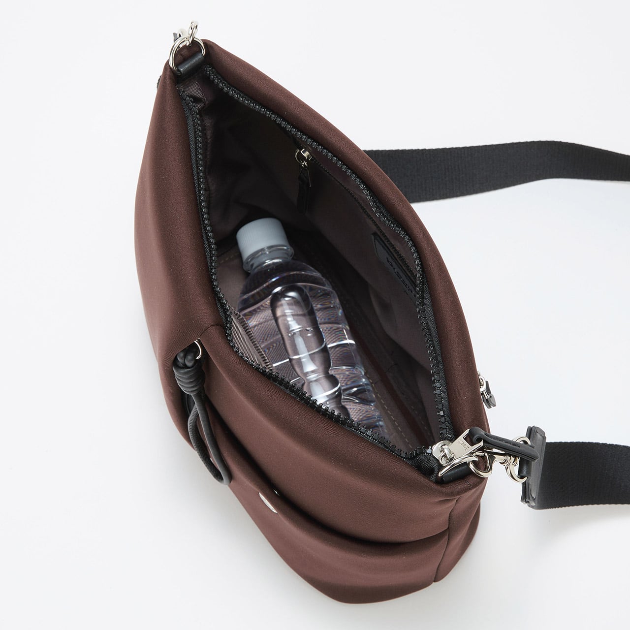 SORT ソート ネオプレン ショルダーバッグ チョコレート FREE