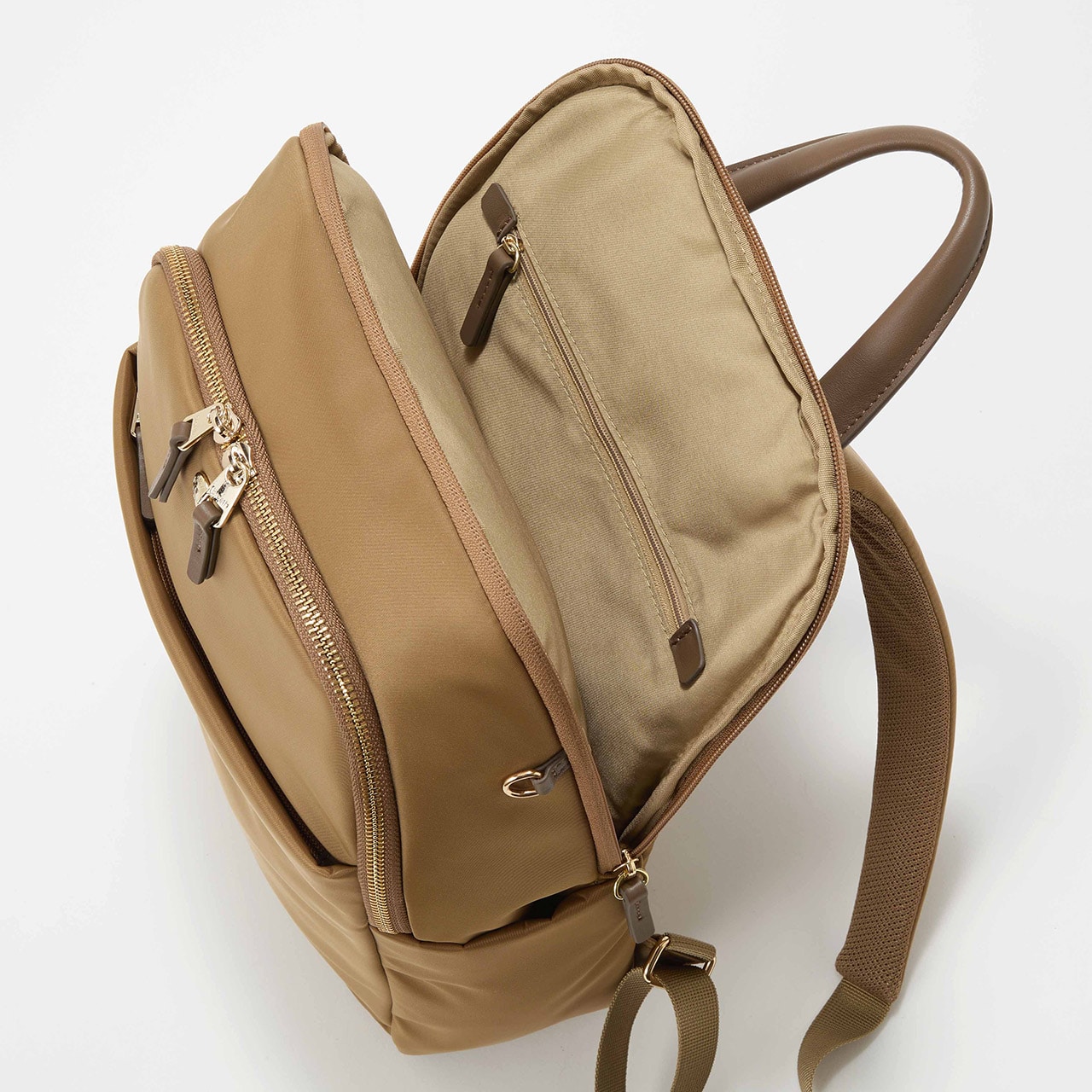 【Breath TOPKAPI】ナイロン 多機能リュック / 撥水 / PC対応 キャメル FREE