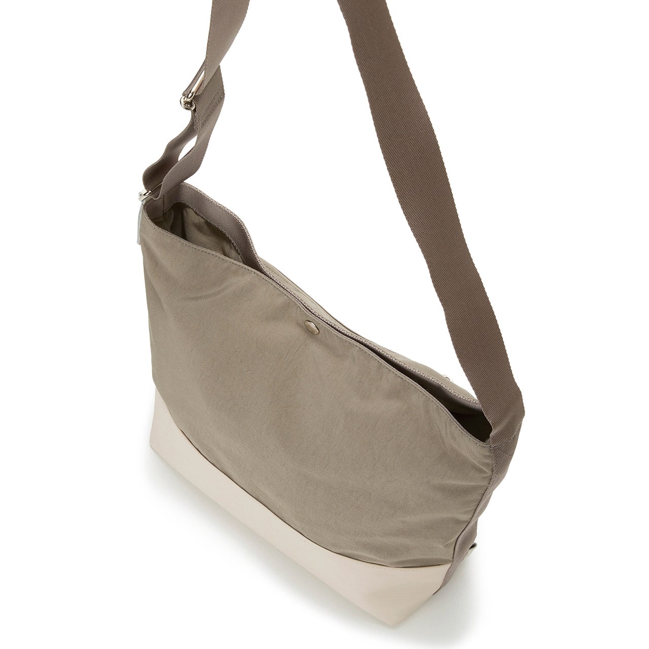 【Breath TOPKAPI】RIPPLE リプル リンクル ナイロン A4 ショルダーバッグ グレージュ FREE