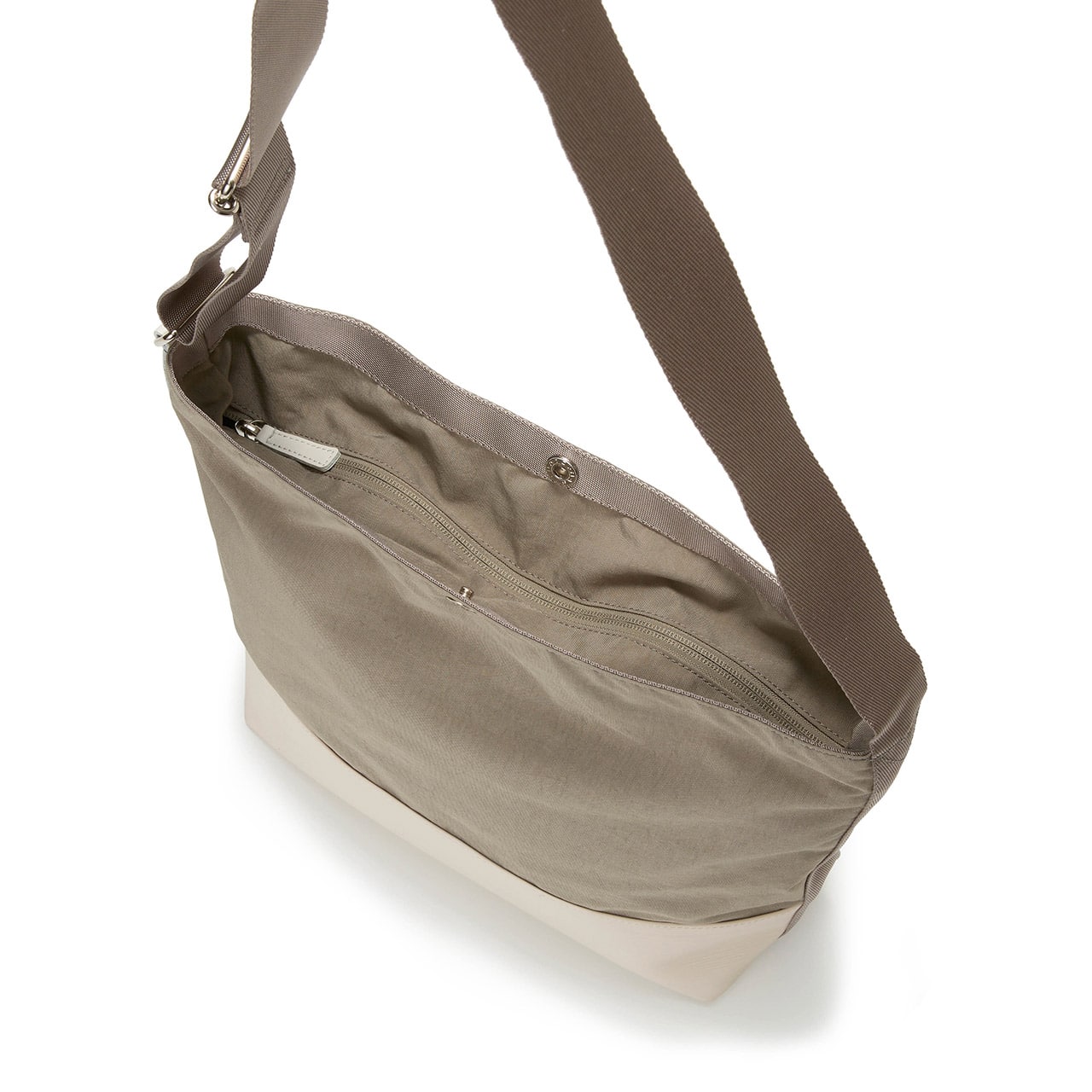 【Breath TOPKAPI】RIPPLE リプル リンクル ナイロン A4 ショルダーバッグ グレージュ FREE