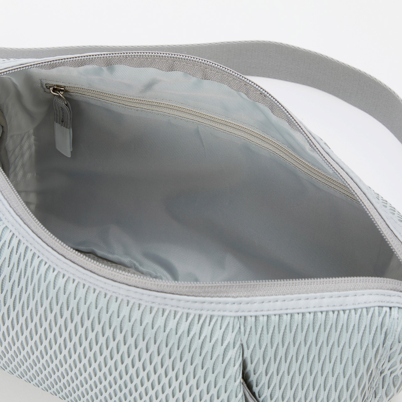 【Breath TOPKAPI】ポリメッシュ ショルダーバッグ ライトグレー FREE