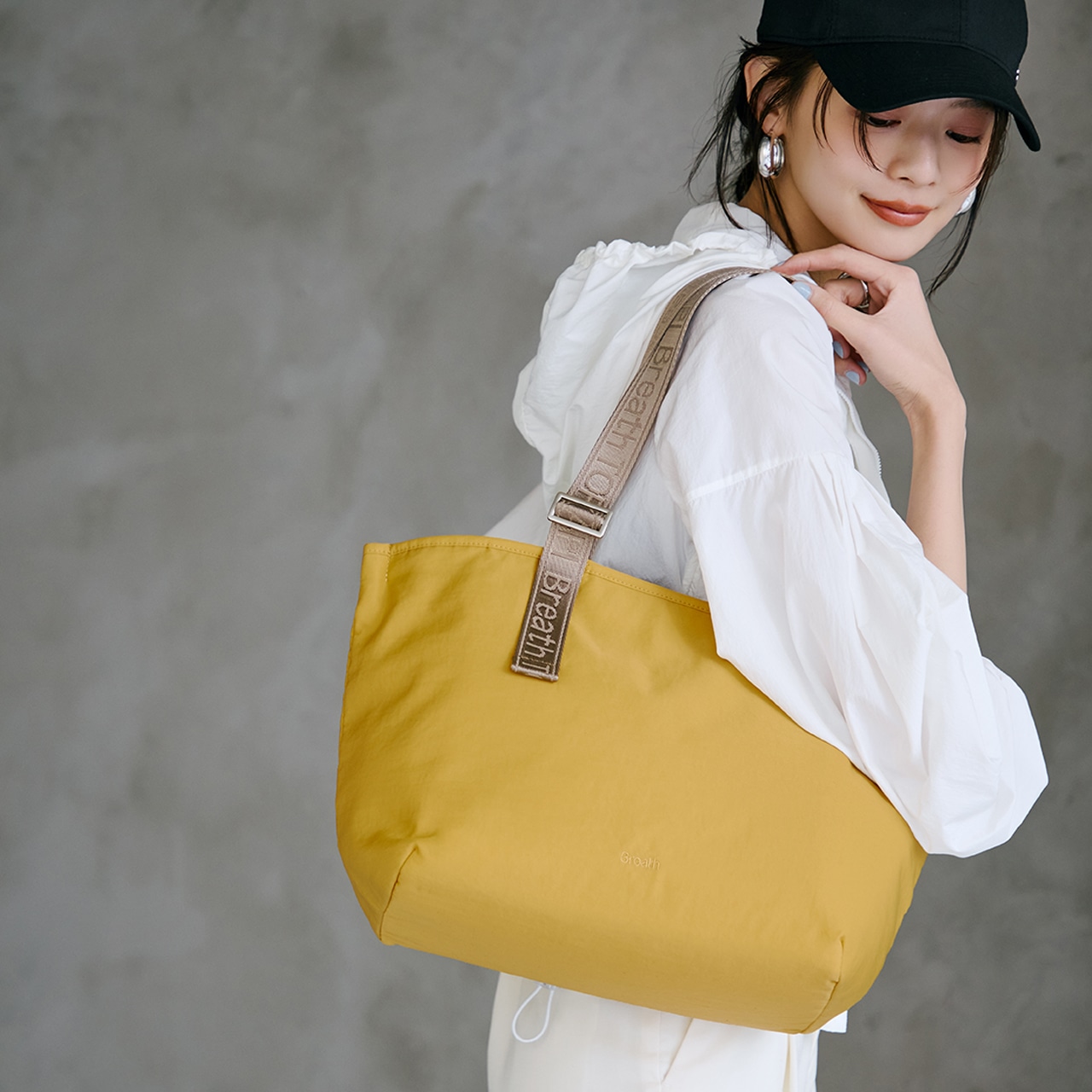 【Breath TOPKAPI】Freely フリーリー ナイロン ロゴテープ トートバッグ A4対応 イエロー FREE