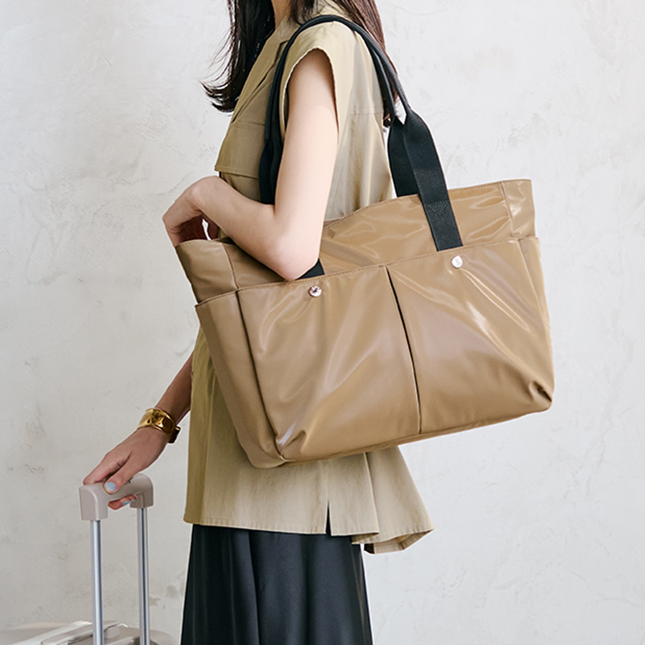 【Breath TOPKAPI】Train 防水ポリエステル ビッグ トートバッグ / 8ポケット/ キャリー対応 ブラウン FREE