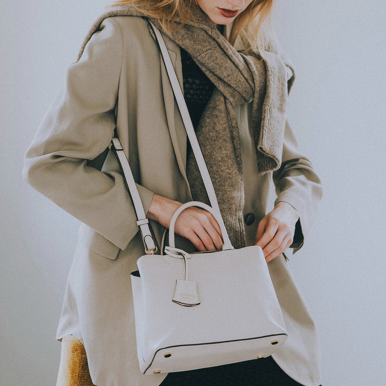 【TREASURE TOPKAPI】フロントステッチ レザー ミニショルダー レディース バッグ