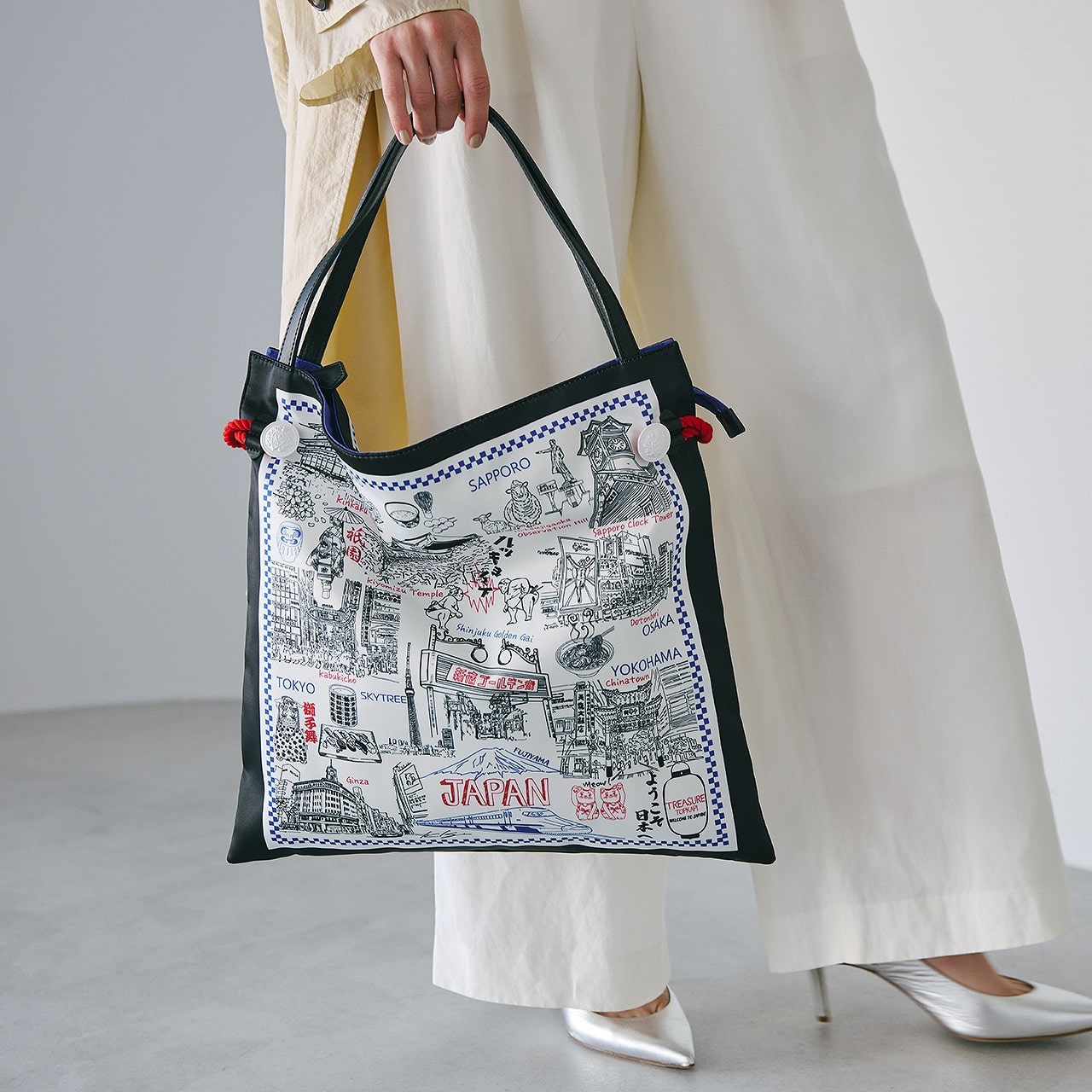 【TREASURE TOPKAPI】マイルドサテン スカーフ柄 トートバッグ スーベニアプリント