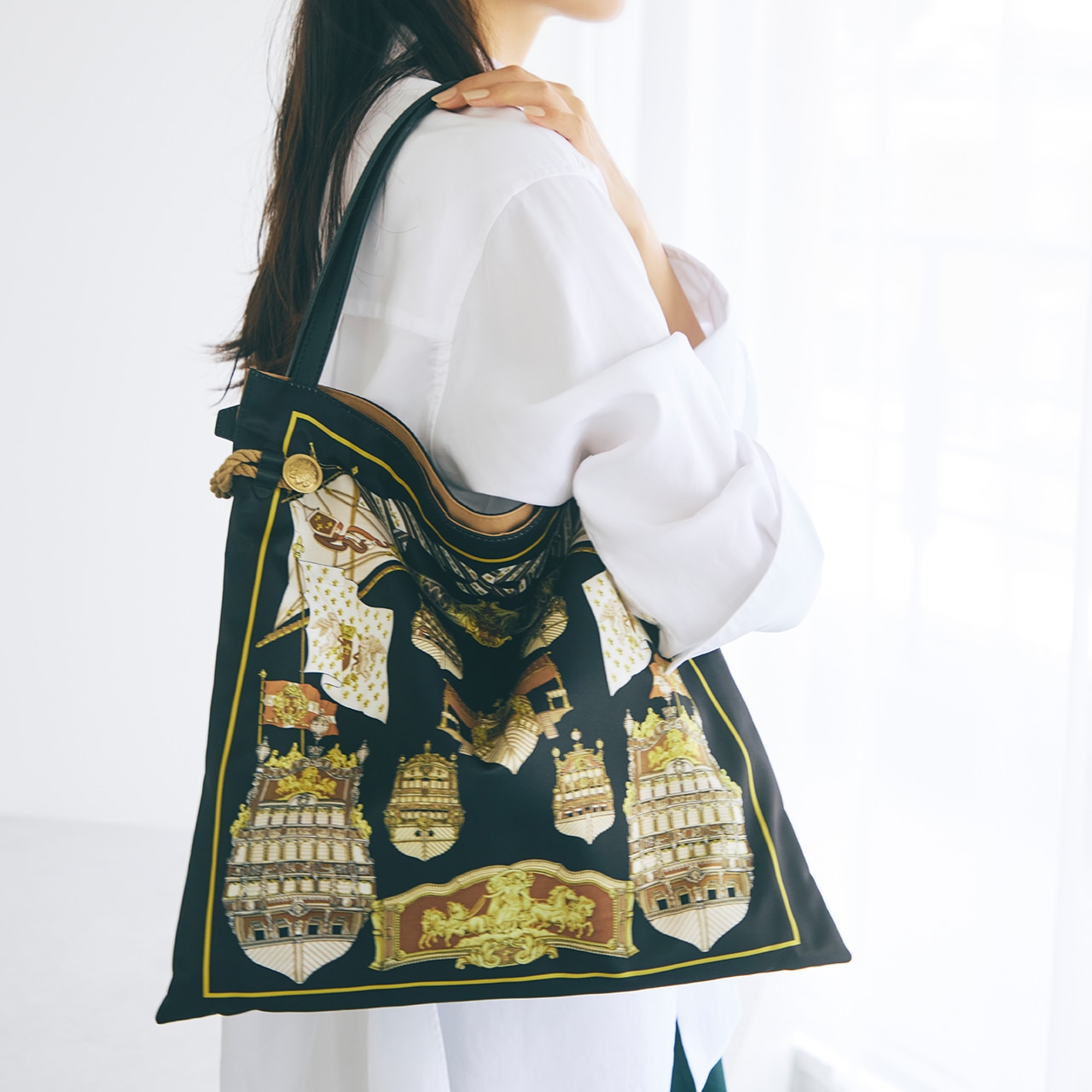 マイルドサテン スカーフ柄 トートバッグ