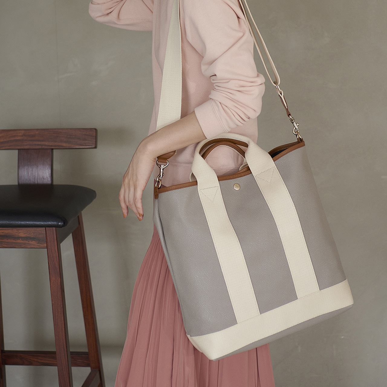 【Breath TOPKAPI】スコッチグレイン ネオレザー 縦型 トート バッグ ショルダー付き L【撥水】