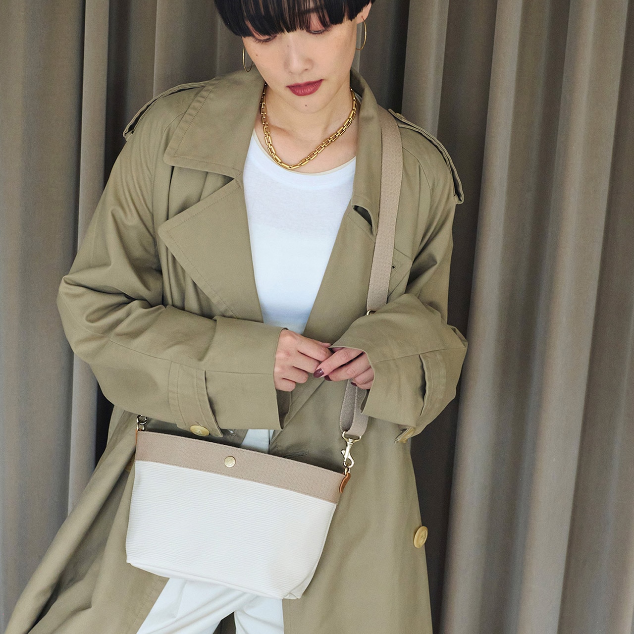 【Breath TOPKAPI】【VERY 掲載】リプル スリム ミニショルダーバッグ【キズ雨に強い】