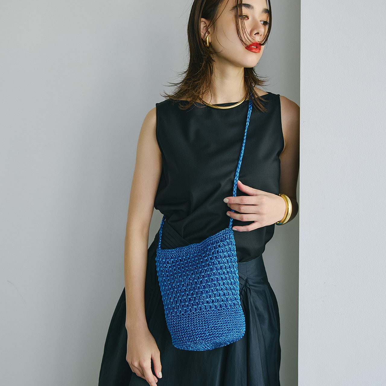 【TREASURE TOPKAPI】メタリック ラウンド ミニ ショルダーバッグ