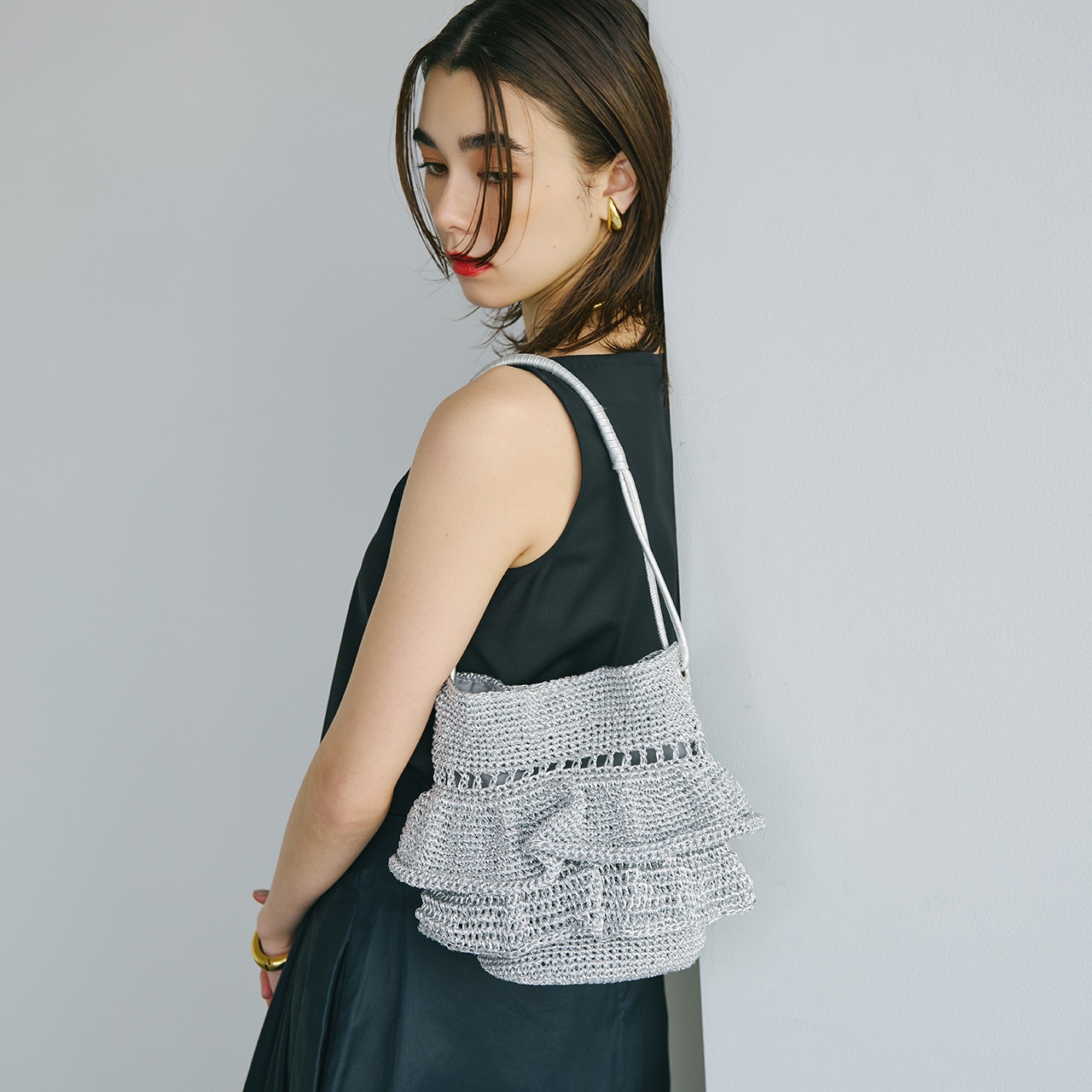 【TREASURE TOPKAPI】メタルコード フリル ショルダーバッグ