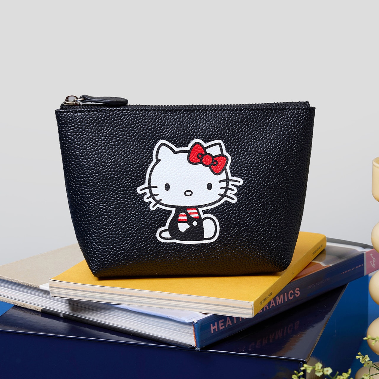 【Breath TOPKAPI】HELLO KITTY × Breath TOPAKPI スコッチグレイン プリント ポーチ
