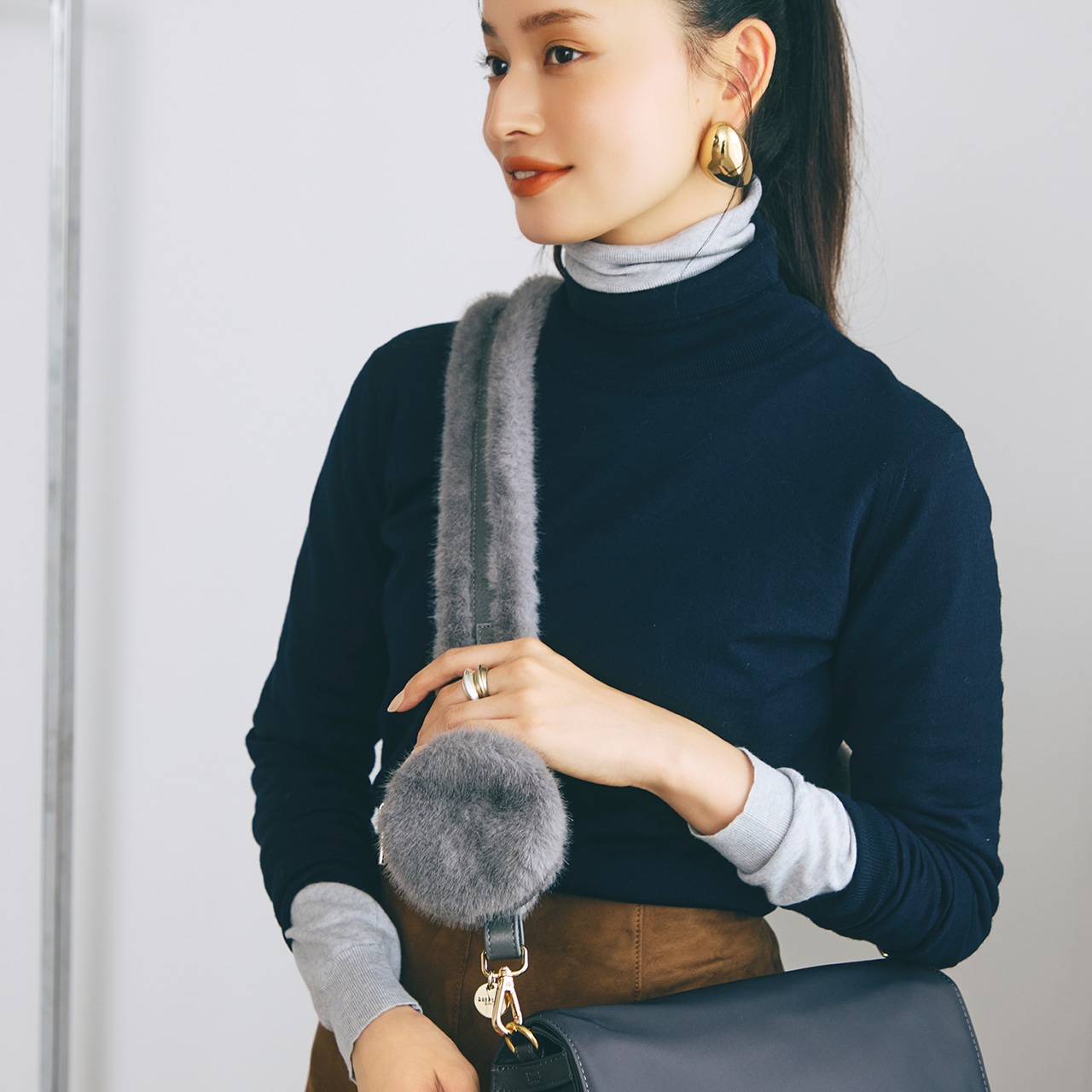 【TREASURE TOPKAPI】ムートンポーチ付き ショルダーベルト / スマホストラップ