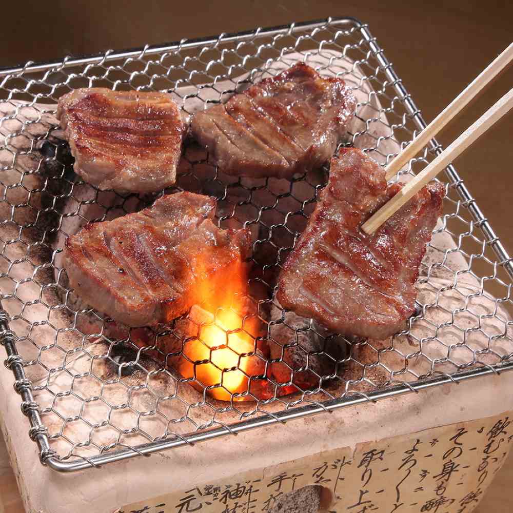 ◆TWY00707 仔牛の牛タン 丸ごと一本 塩麹熟成 240g 【直送品・クール便】 返品・キャンセル・他商品と同時購入は不可