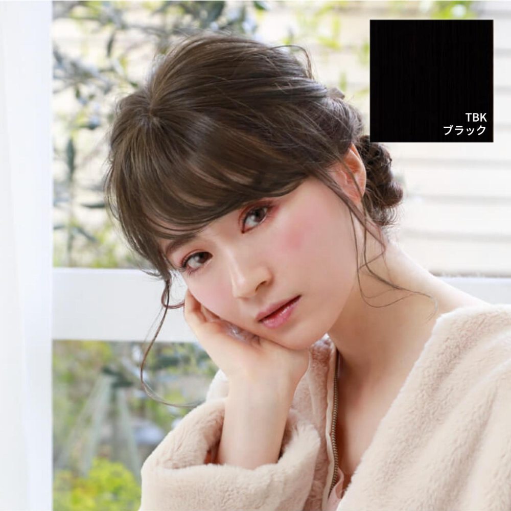 プリシラ つむじ前髪ウィッグ ニュアンスカールバングス 耐熱 【直送品】 返品・キャンセル・他商品と同時購入は不可