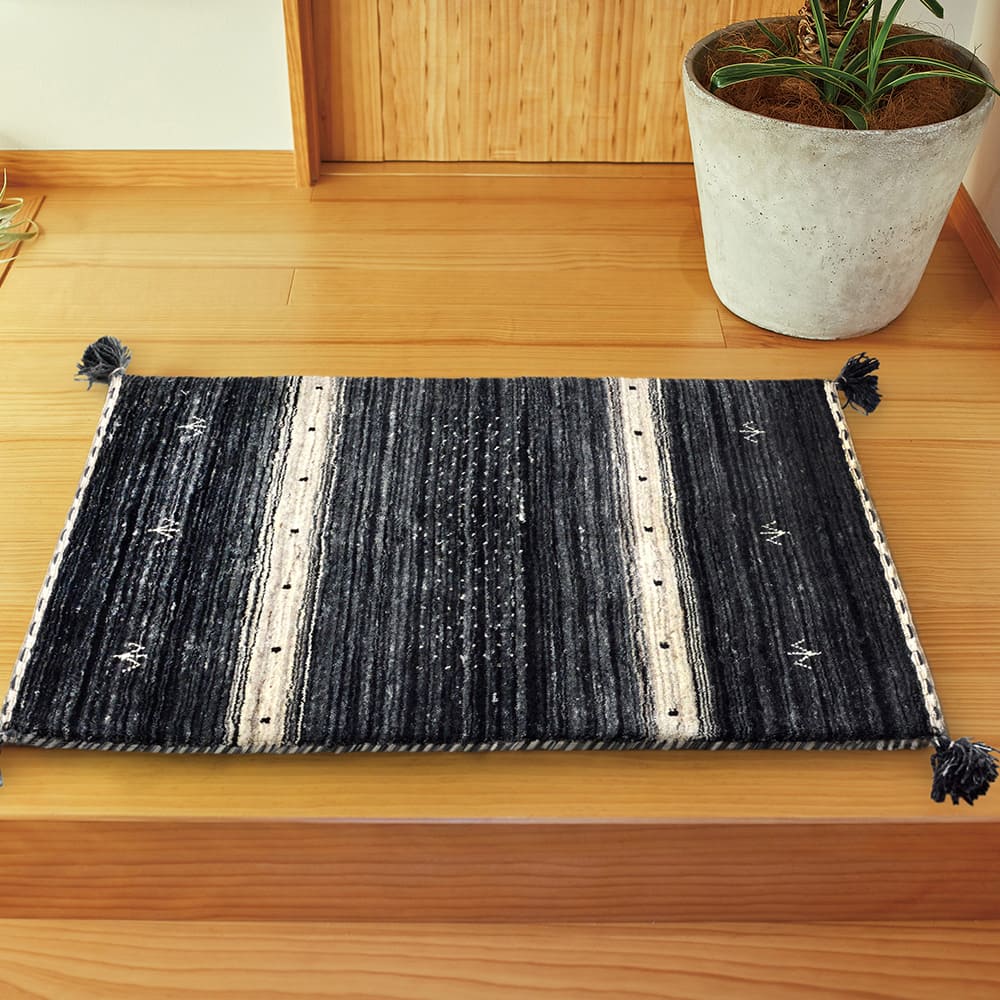 ギャッベマット LORRI BUFF 無染色 BK 60×90cm メーカー直送 ▼返品・キャンセル不可【他商品との同時購入不可