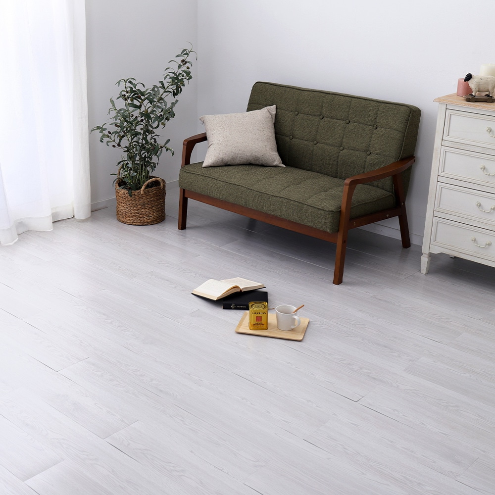 貼ってはがせる ウッド調フロアタイル メーカー直送 ▼ 返品・キャンセル不可【他商品との同時購入不可】