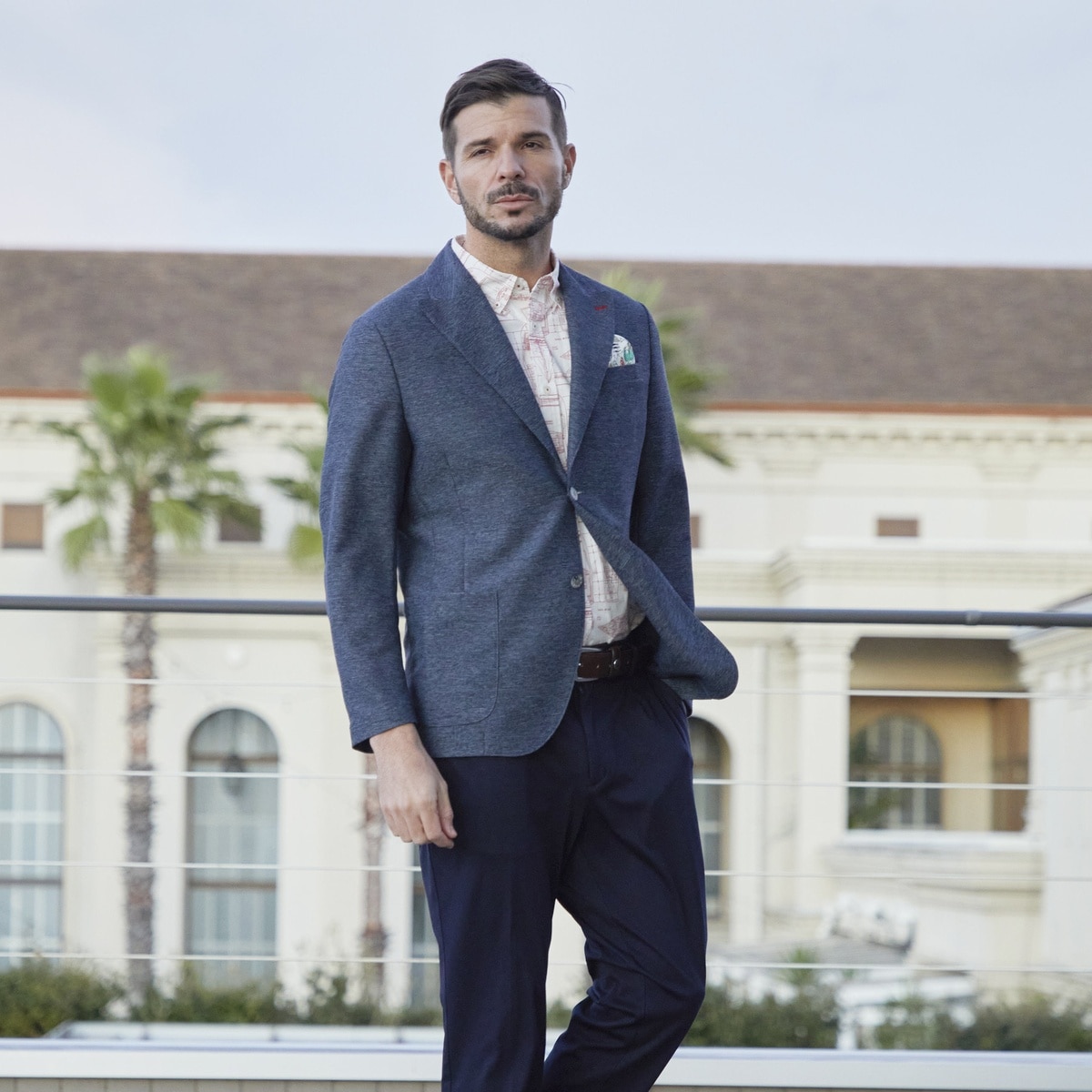 [SINA COVA(シナコバ)]テーラードジャケット 25133010 ネイビー Mサイズ