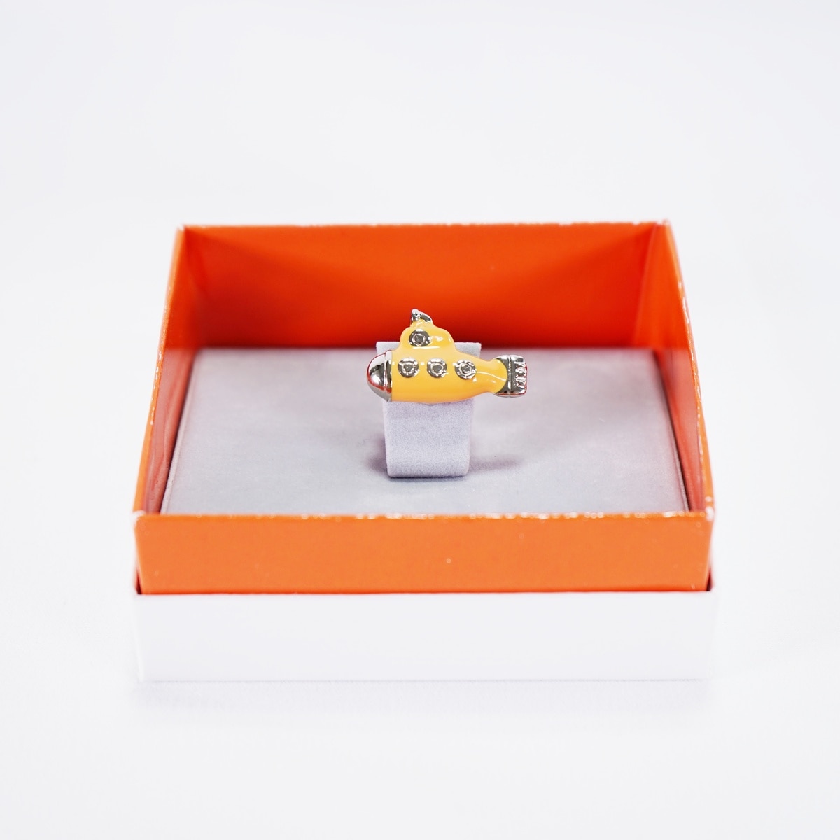 ラペルピン ゴルフ イエローサブマリン 57001190