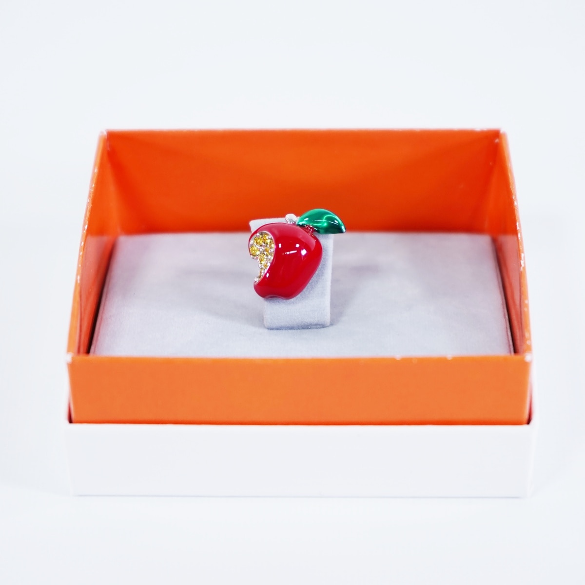 ラペルピン ゴルフ リンゴ 57001660