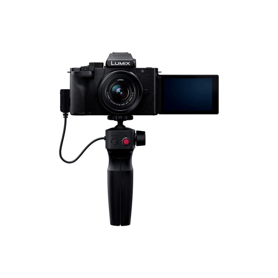 パナソニック ミラーレス一眼カメラLUMIX G100D Kキット 標準ズームレンズキット (LUMIX G VARIO 12-32mm) トライポッドグリップ付き