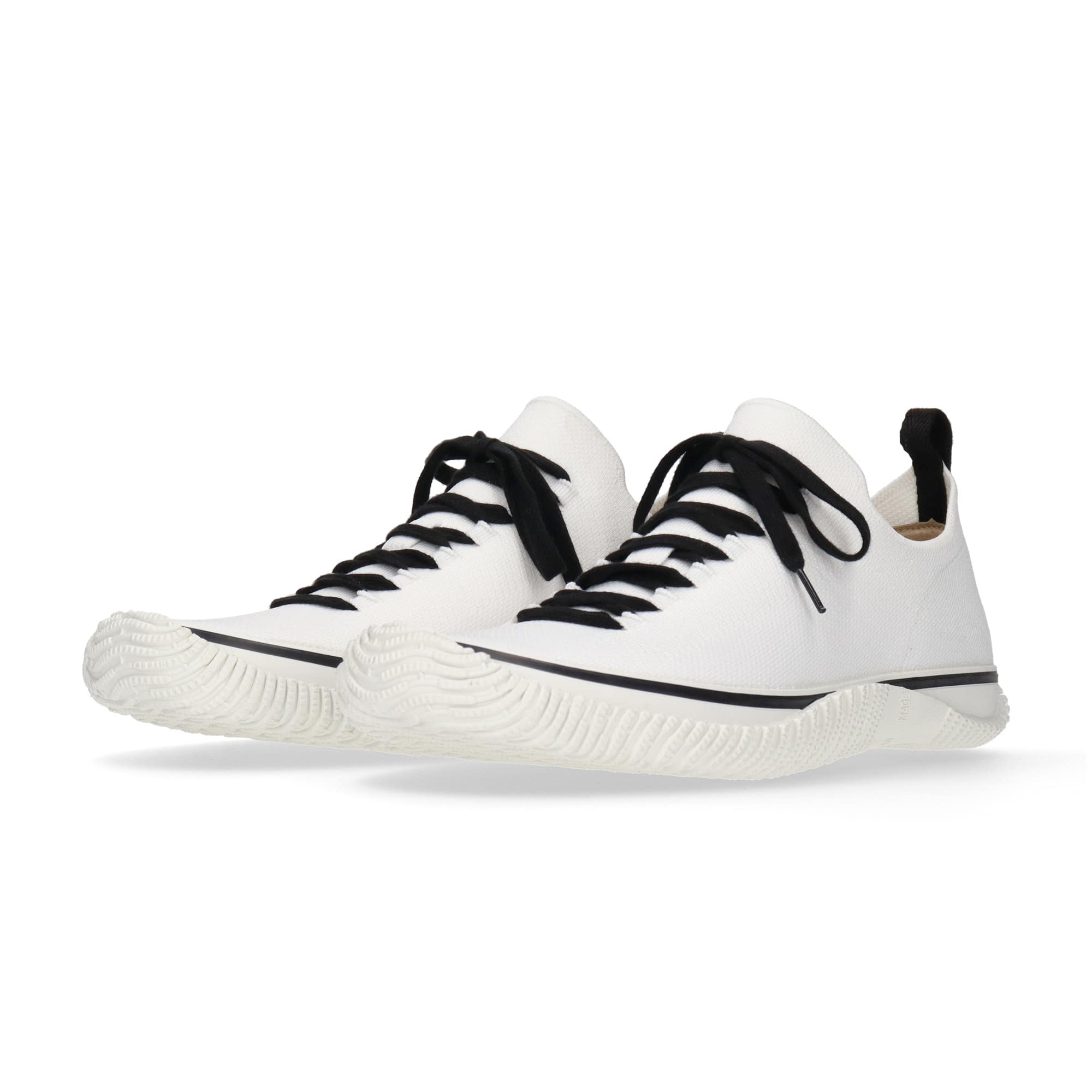 SPINGLE(スピングル) SP-1501 White Lサイズ(26.5cm)