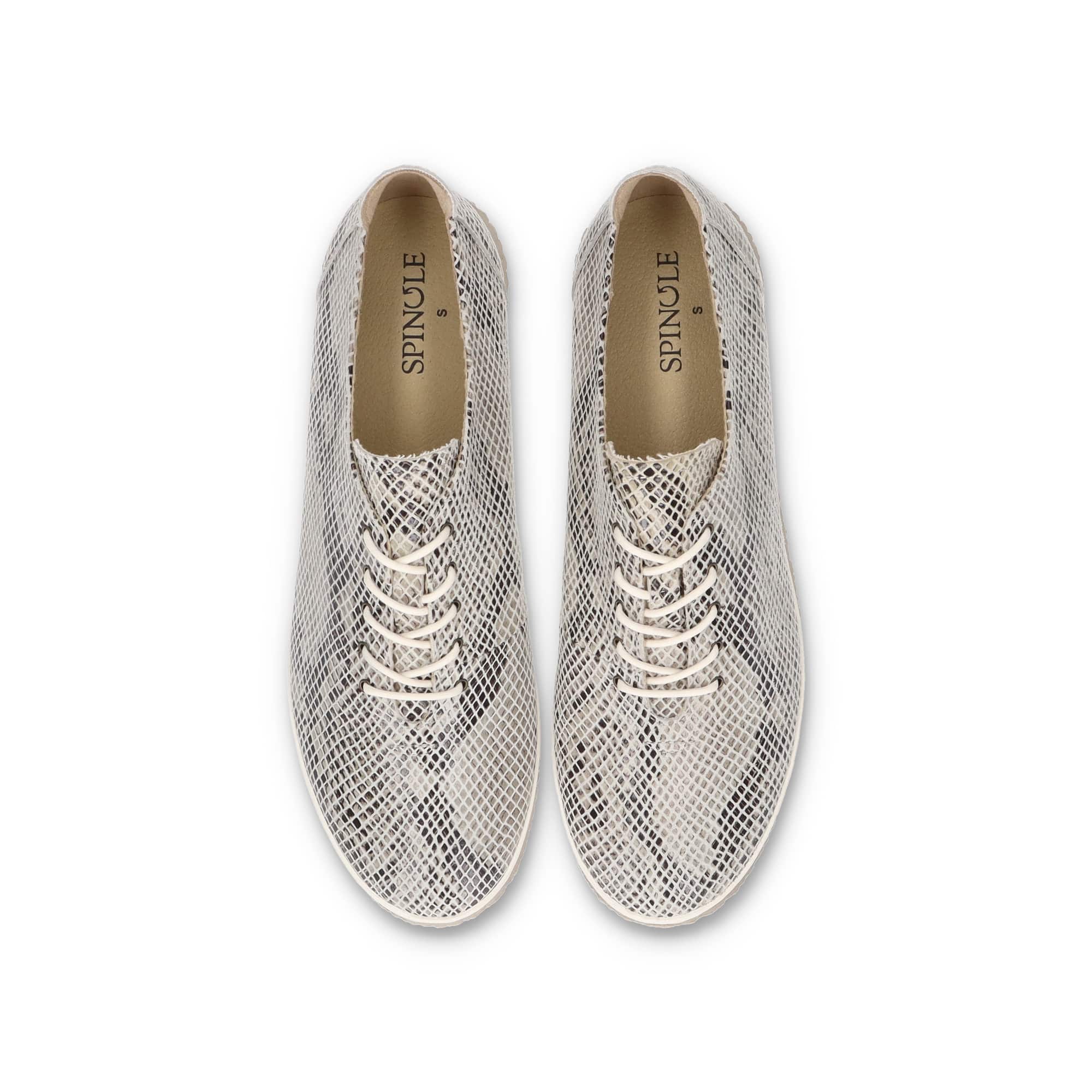 SPINGLE(スピングル) SP-1821 White SSサイズ(23.5cm)