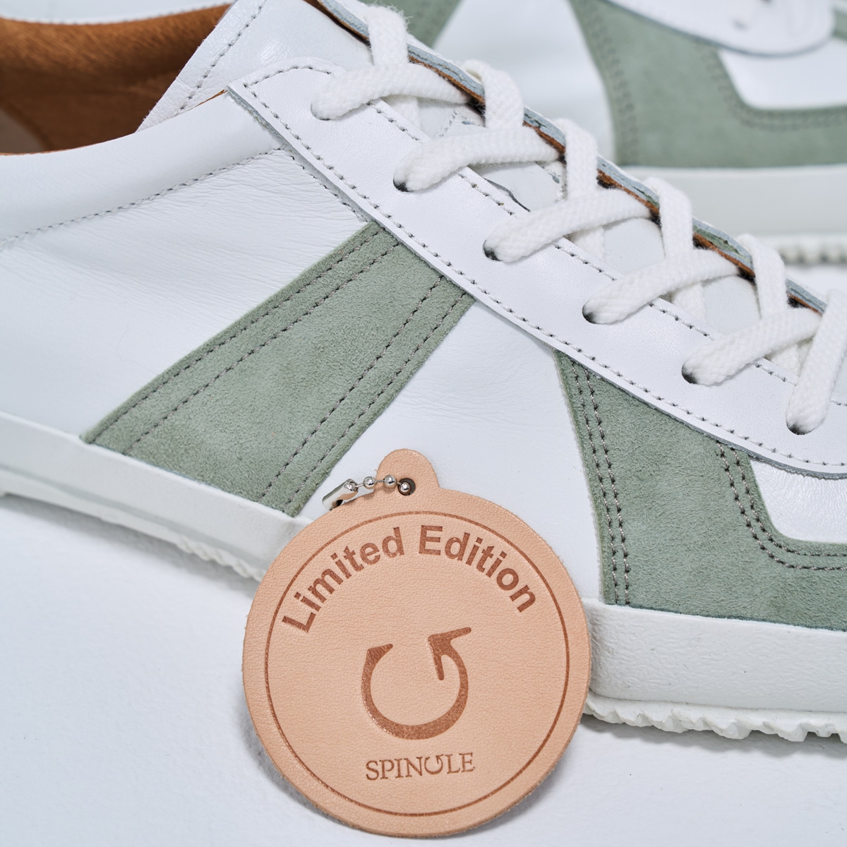 SPINGLE(スピングル) SP-1047 White/Green Lサイズ(26.5cm)