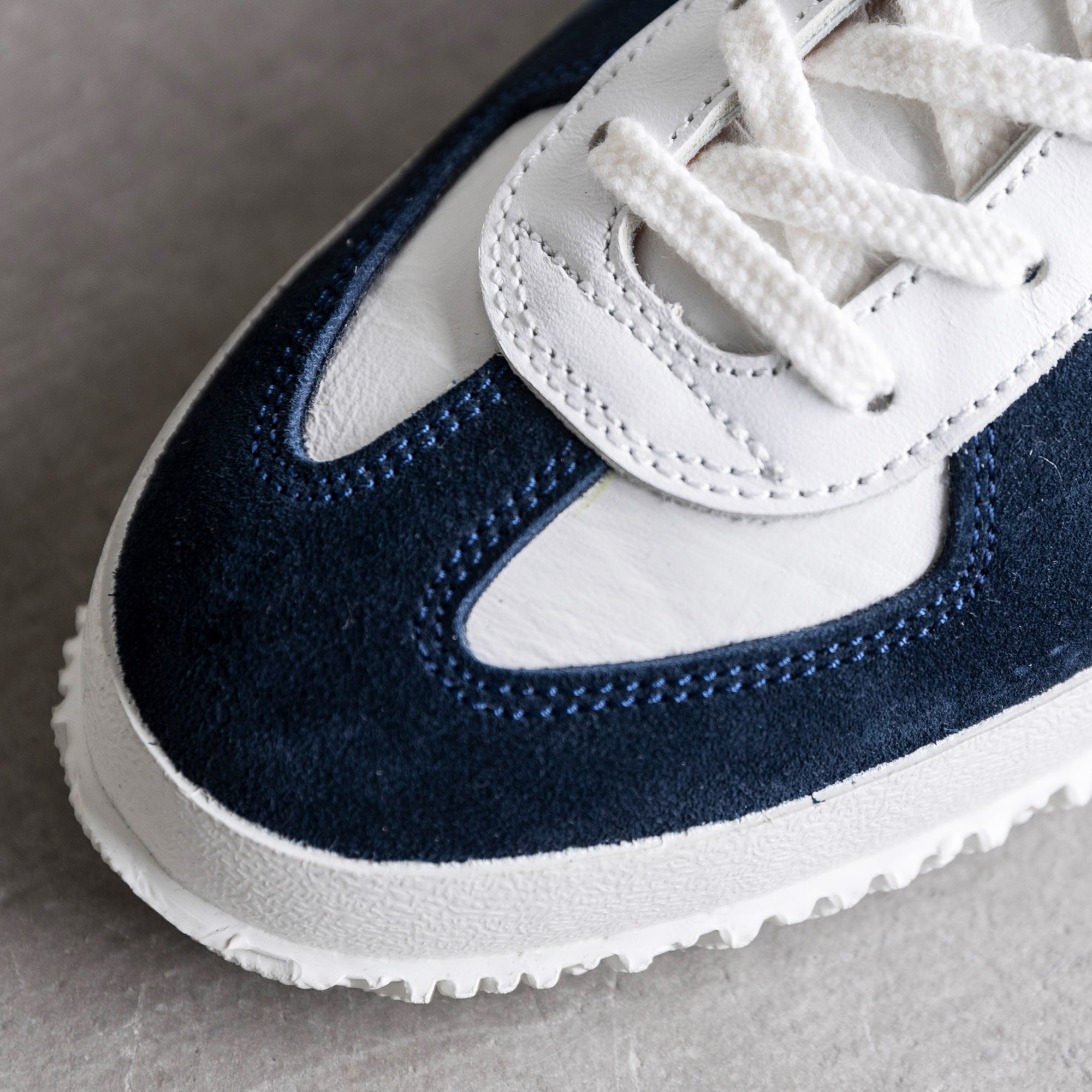 SPINGLE(スピングル) SP-1047 White/Navy Lサイズ(26.5cm)