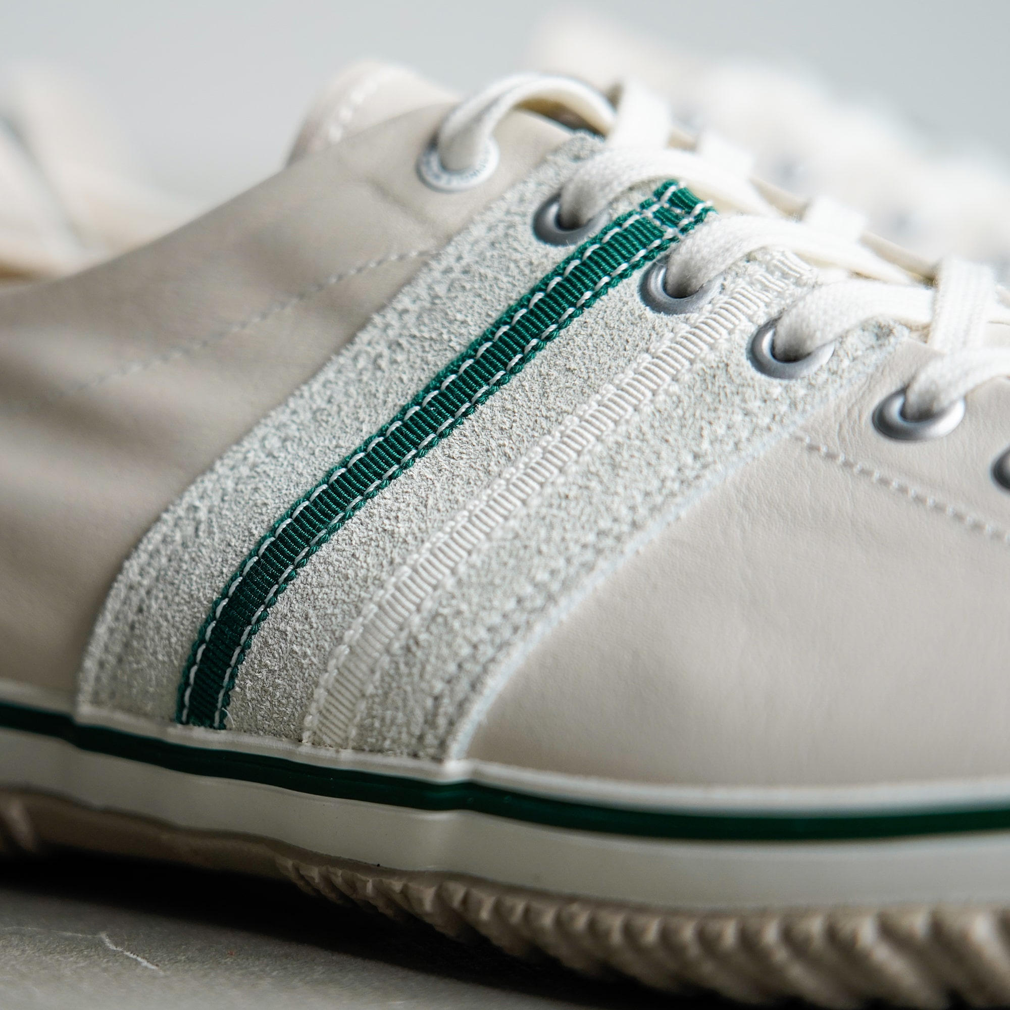 SPINGLE(スピングル) SP-198 Ivory Lサイズ(26.5cm)