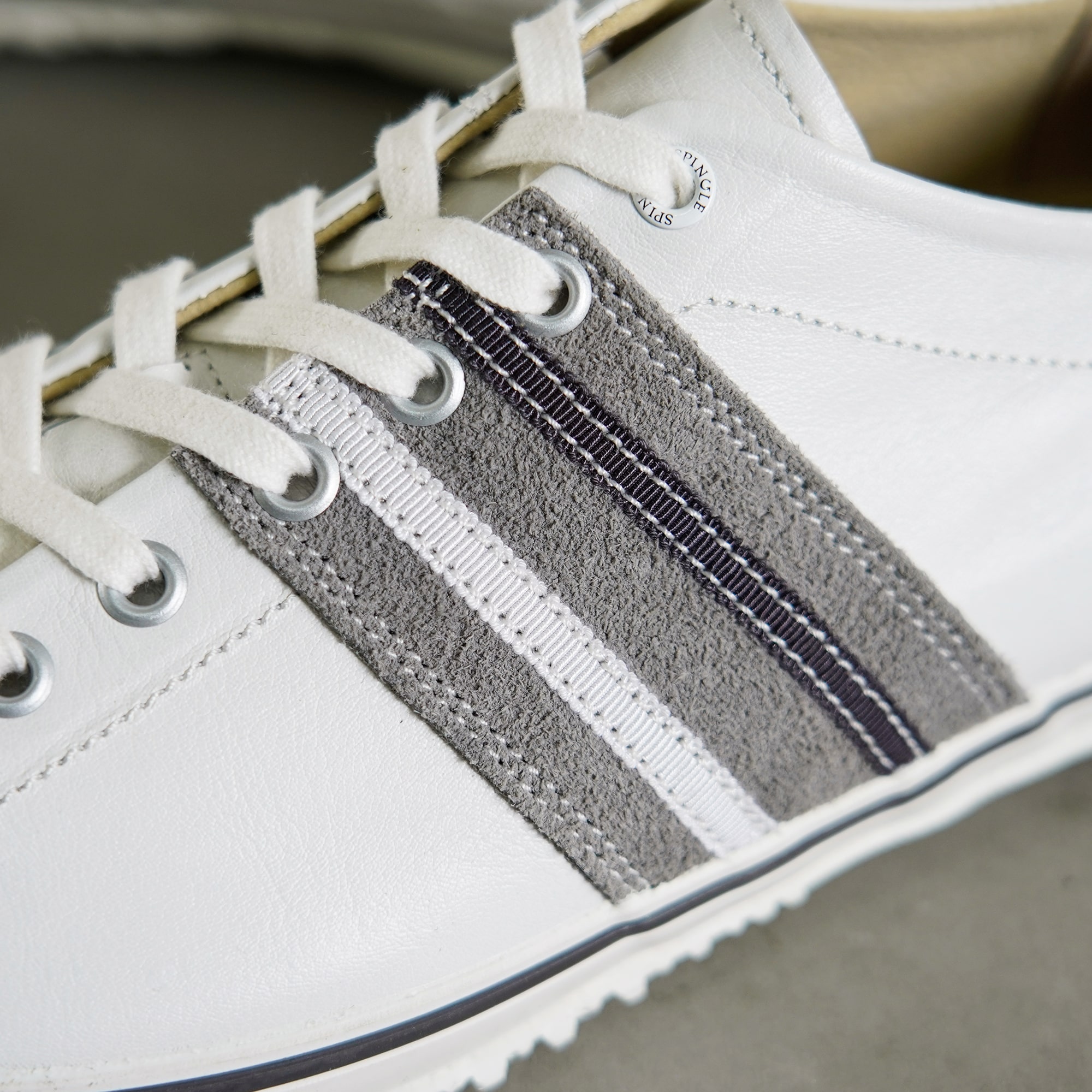 SPINGLE(スピングル) SP-198 White/Gray Lサイズ(26.5cm)