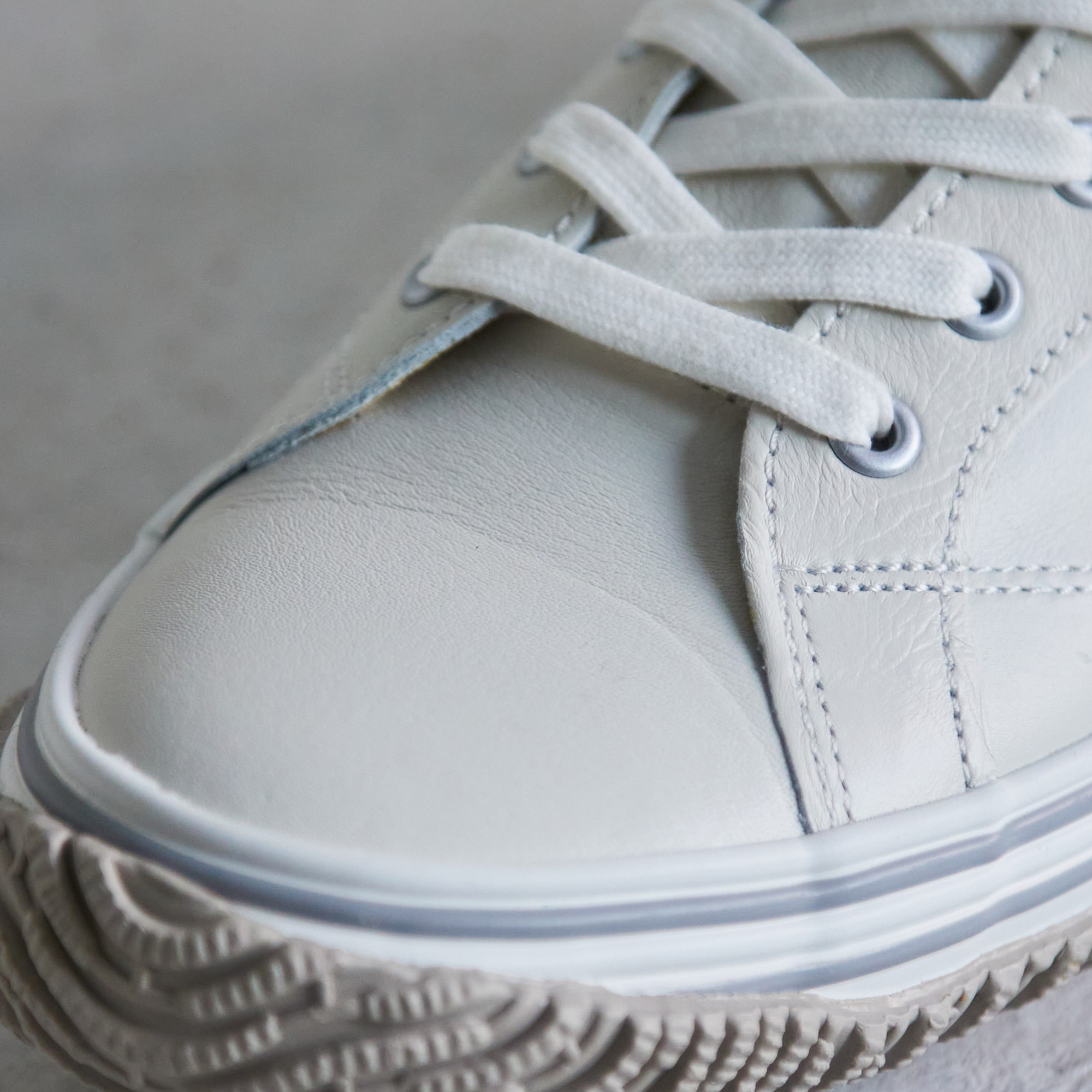 SPINGLE(スピングル) SP-442 Ivory XSサイズ(22.5cm)