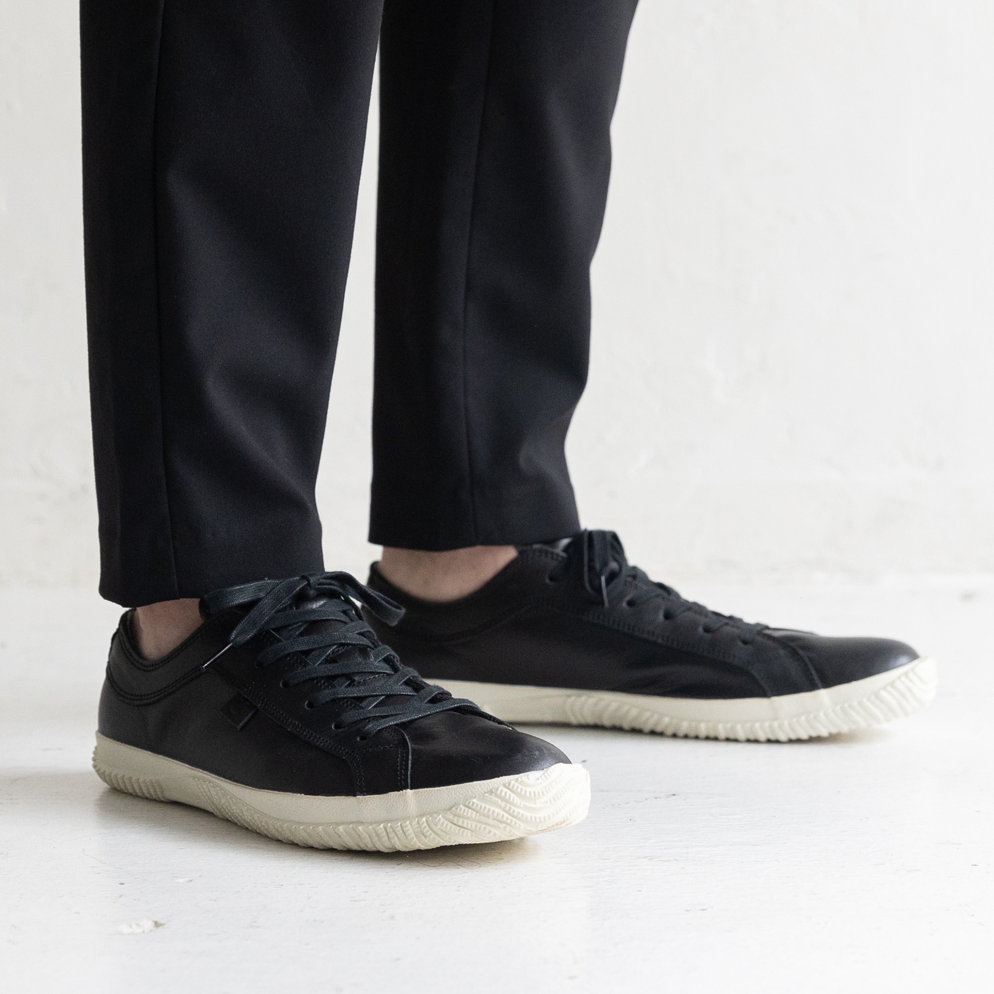 SPINGLE(スピングル) SP-105 Black Lサイズ(26.5cm)