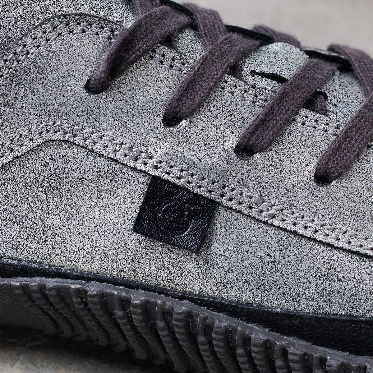 SPINGLE(スピングル) SP-110V Gunmetal Lサイズ(26.5cm)