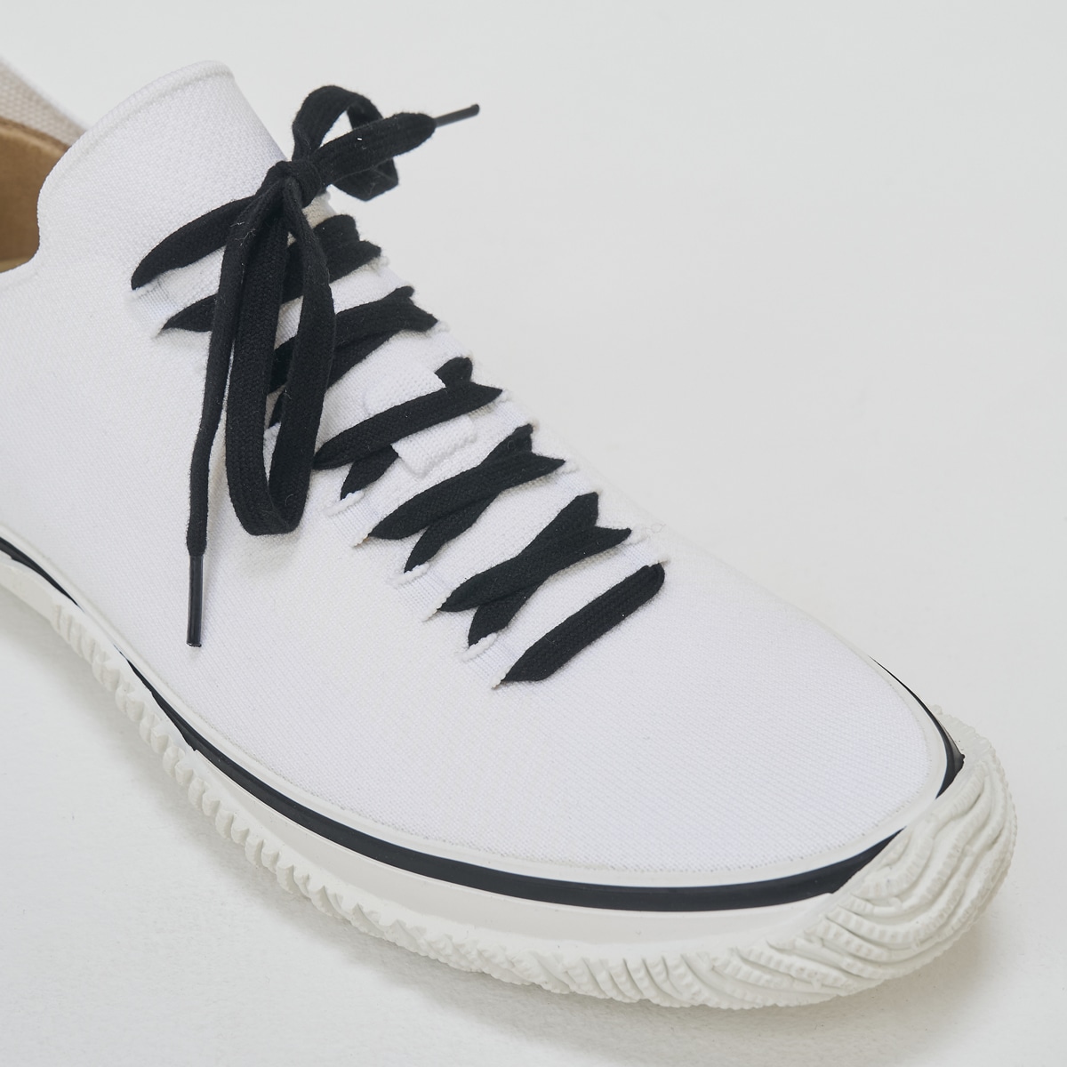 SPINGLE(スピングル) SP-1501 White Lサイズ(26.5cm)