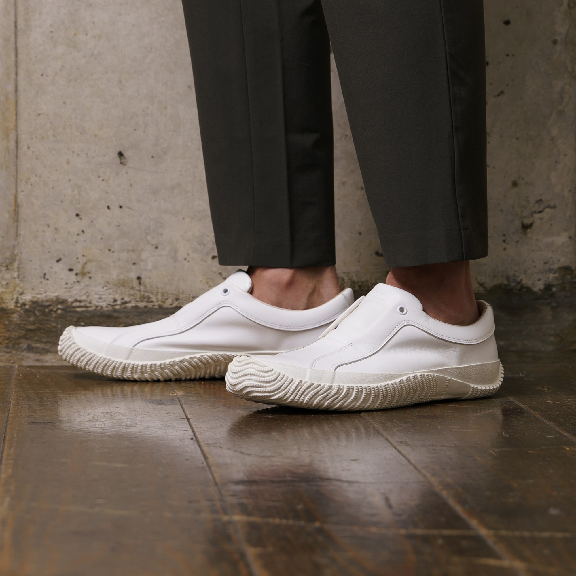 SPINGLE(スピングル) SP-166 White Lサイズ(26.5cm)