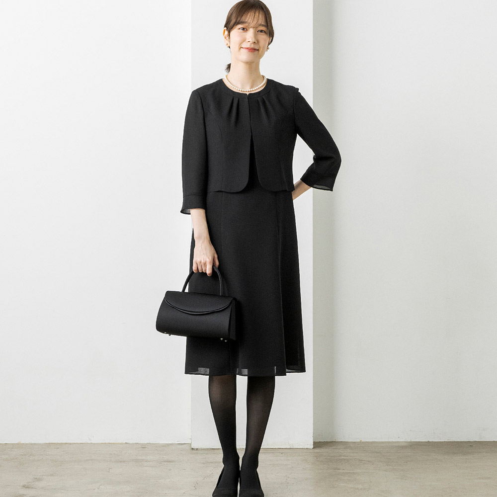 【東京ソワール】タックデザイン前開きファスナーウォッシャブルワンピース ブラック 7号