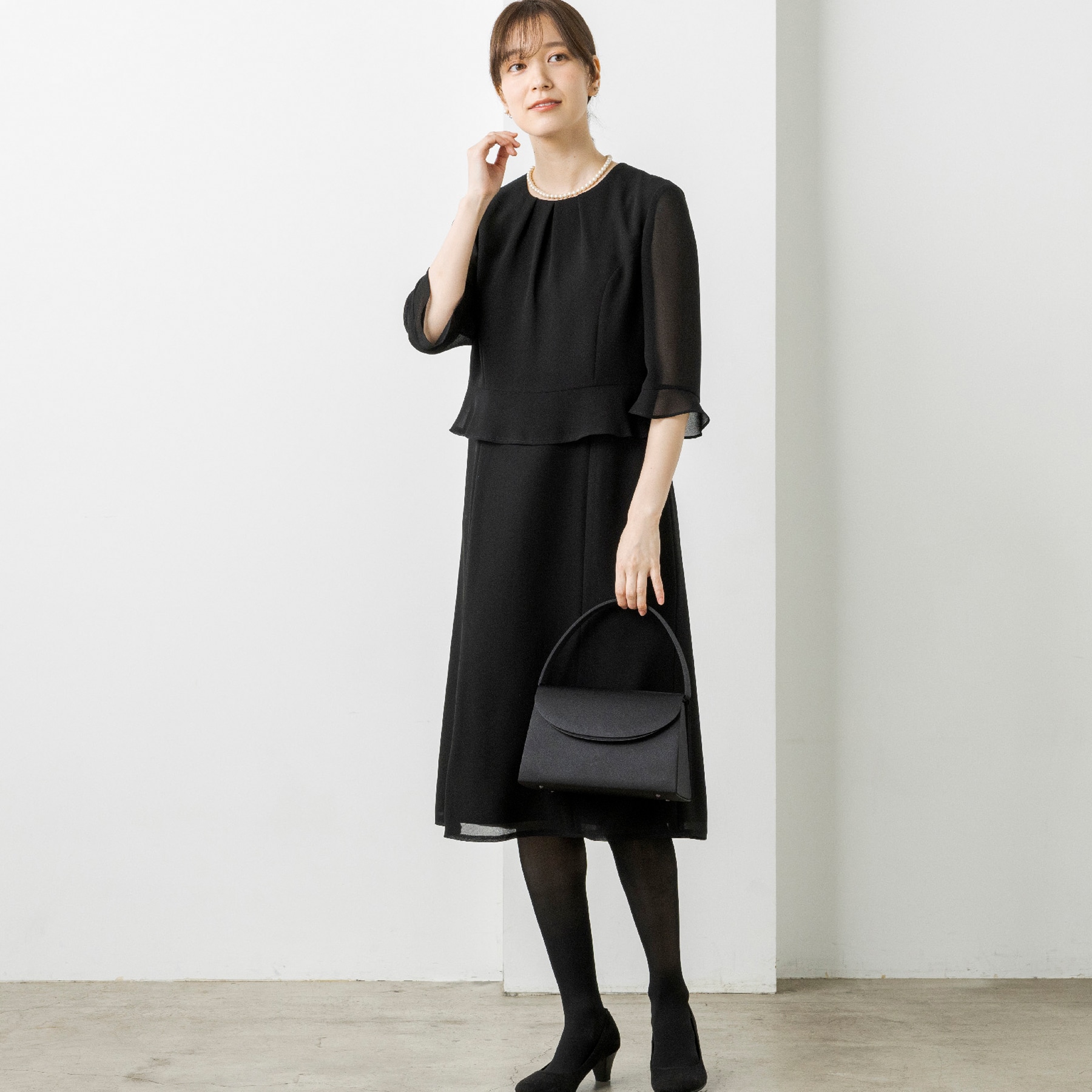 【東京ソワール】通気性抜群 洗えるブラックフォーマルワンピース ブラック 13号