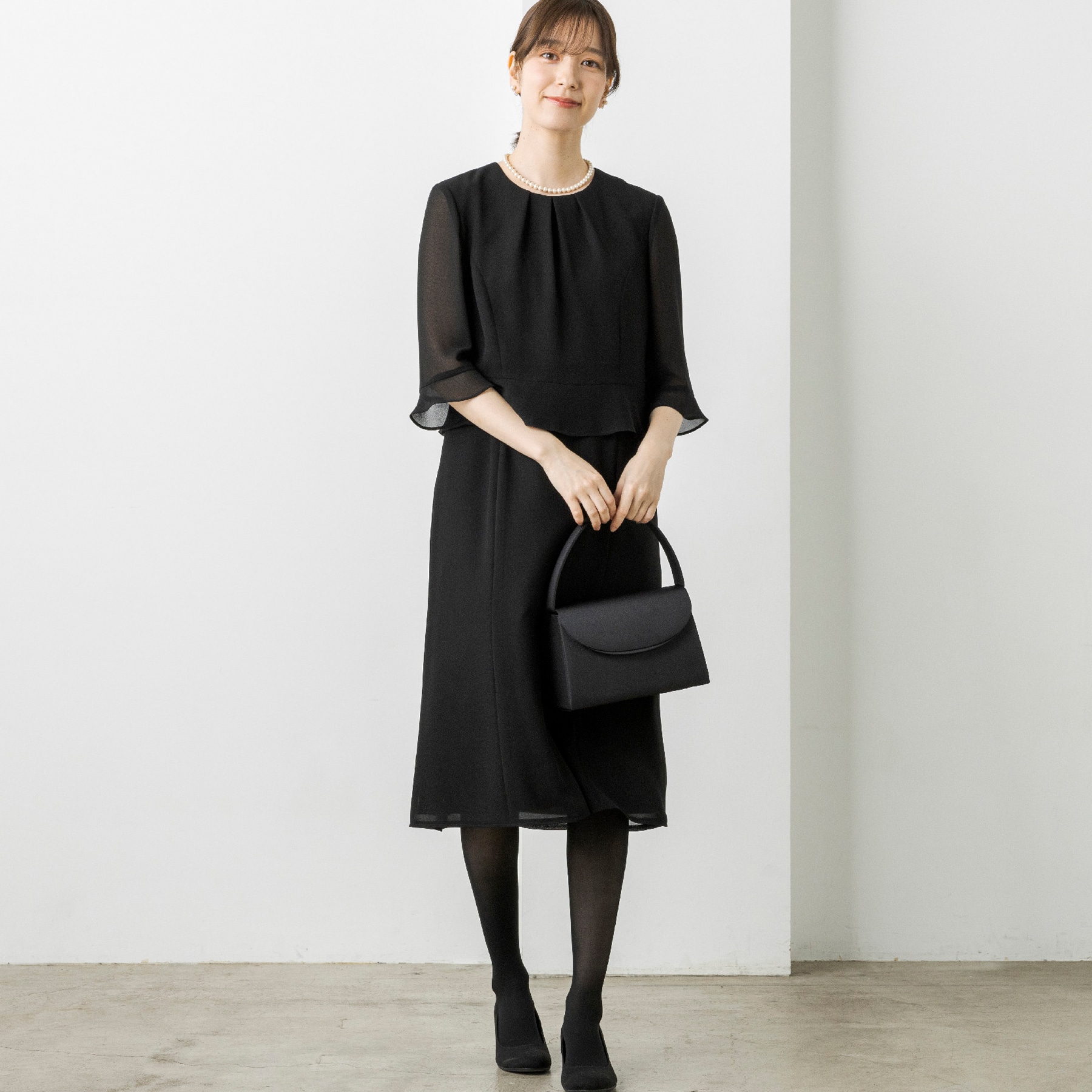 【東京ソワール】通気性抜群 洗えるブラックフォーマルワンピース ブラック 13号