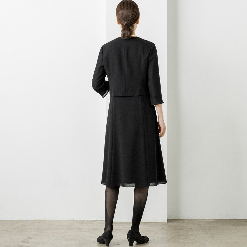 【東京ソワール】タックデザイン前開きファスナーウォッシャブルワンピース ブラック 7号