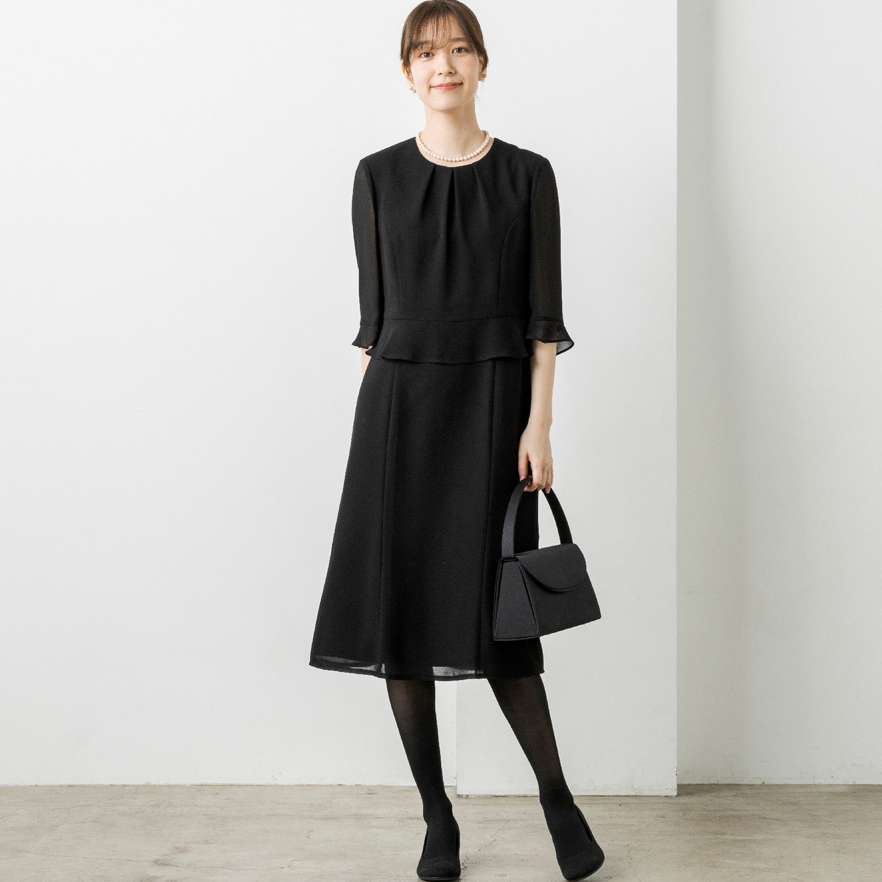 【東京ソワール】通気性抜群 洗えるブラックフォーマルワンピース ブラック 13号