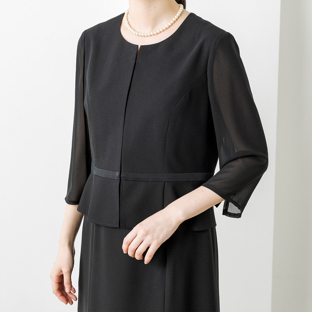 【東京ソワール】ノーカラーデザイン前開きファスナーウォッシャブルワンピース ブラック 13号