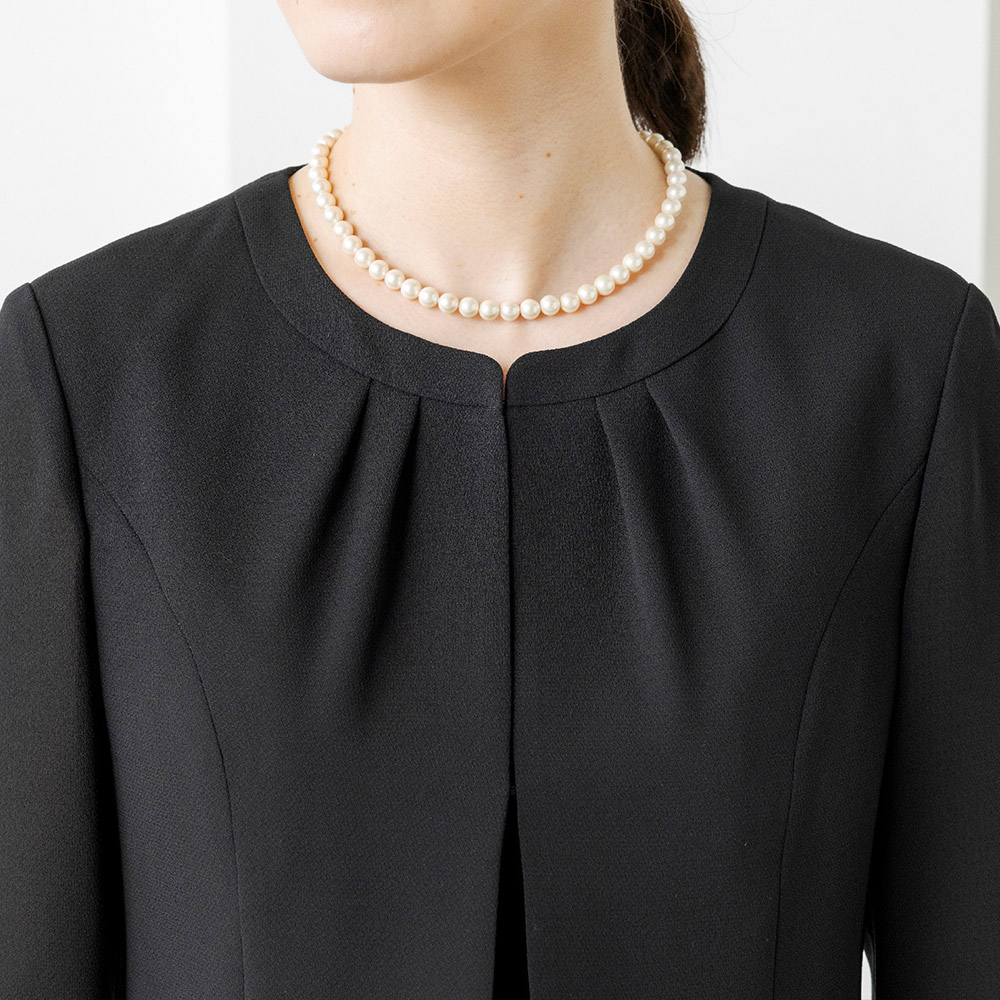 【東京ソワール】タックデザイン前開きファスナーウォッシャブルワンピース ブラック 7号