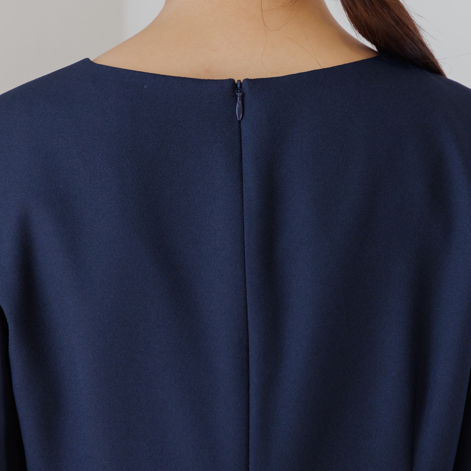 【東京ソワール】【洗える】ジャカードノーカラージャケット&袖シフォンワンピース 2点セット セレモニースーツ【学校行事・卒業式・入学式・七五三・結婚式】 ネイビー 9号