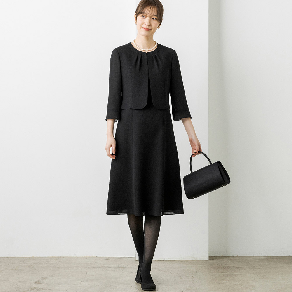 【東京ソワール】タックデザイン前開きファスナーウォッシャブルワンピース ブラック 7号